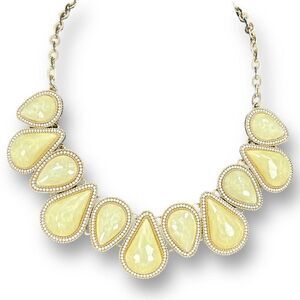 Yellow Bib Style Necklace Gold Tone Lobster Claw Clasp 16-18.5